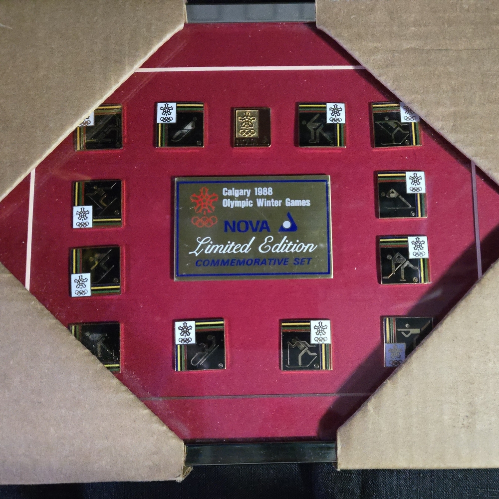 Limited Edition Commemorative Set - Black and Gold